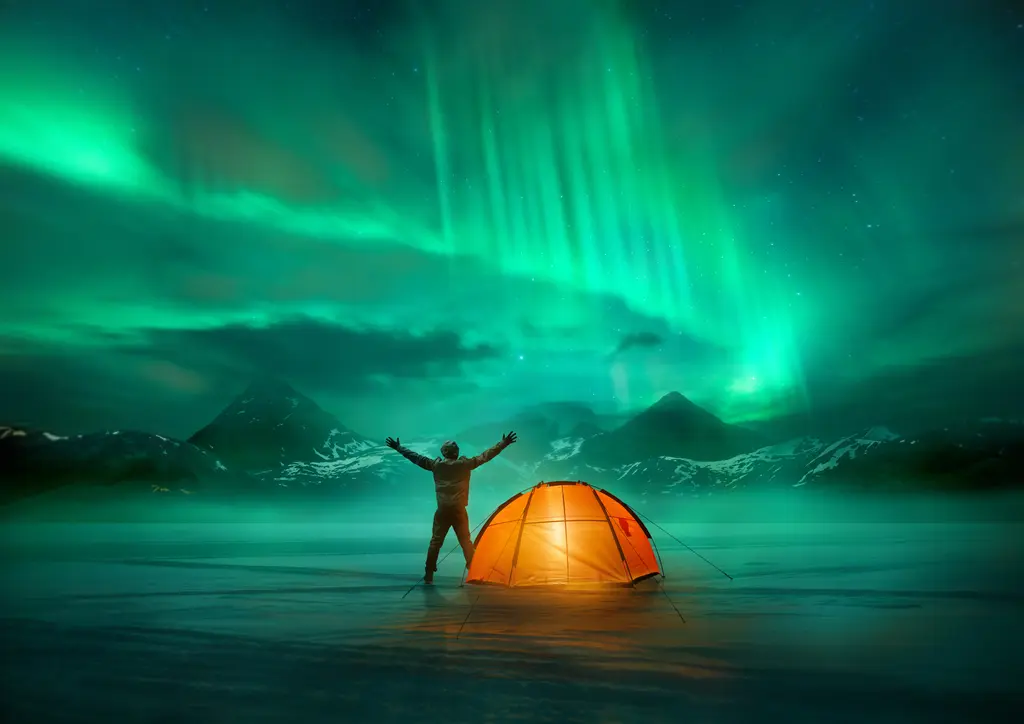 Northern Lights Camp – 7500 piece jigsaw puzzle on JigsawFusion