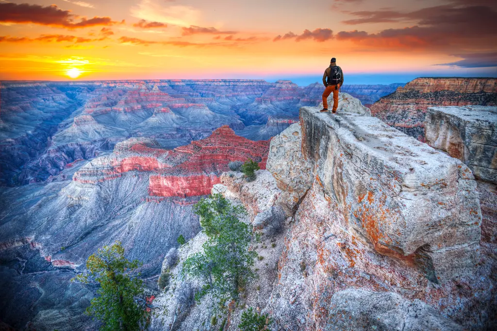 Grand Canyon Sunrise – 9000 piece jigsaw puzzle on JigsawFusion