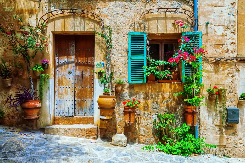 Rustic Façade – 9000 piece jigsaw puzzle on JigsawFusion