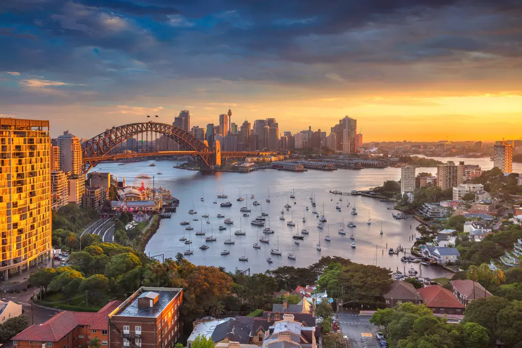 Golden Sydney Harbour – 9000 piece jigsaw puzzle on JigsawFusion