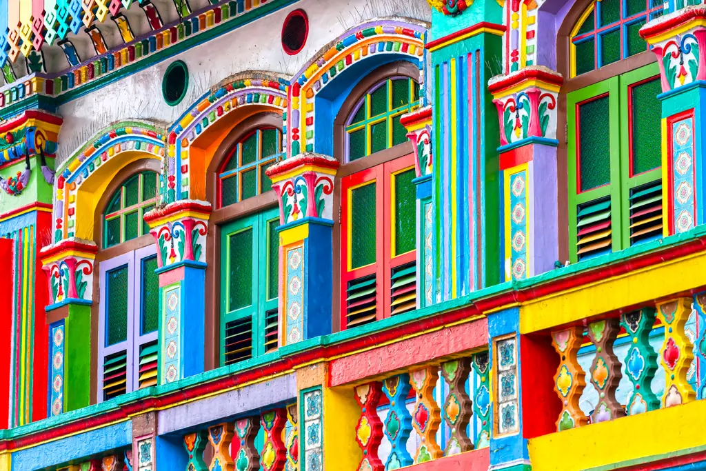 Rainbow Windows – 6500 piece jigsaw puzzle on JigsawFusion
